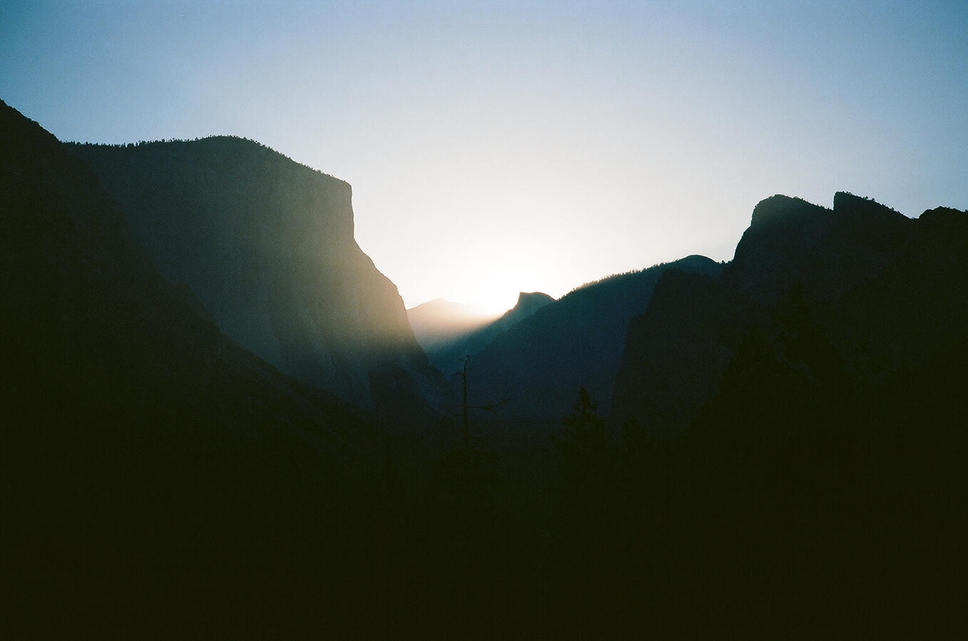 tunnel view.