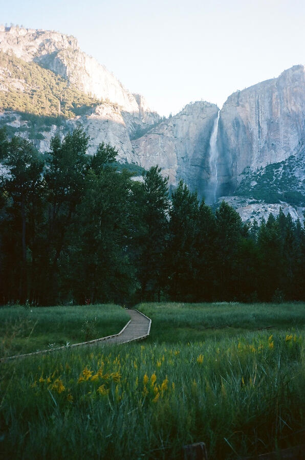 yosemite falls.